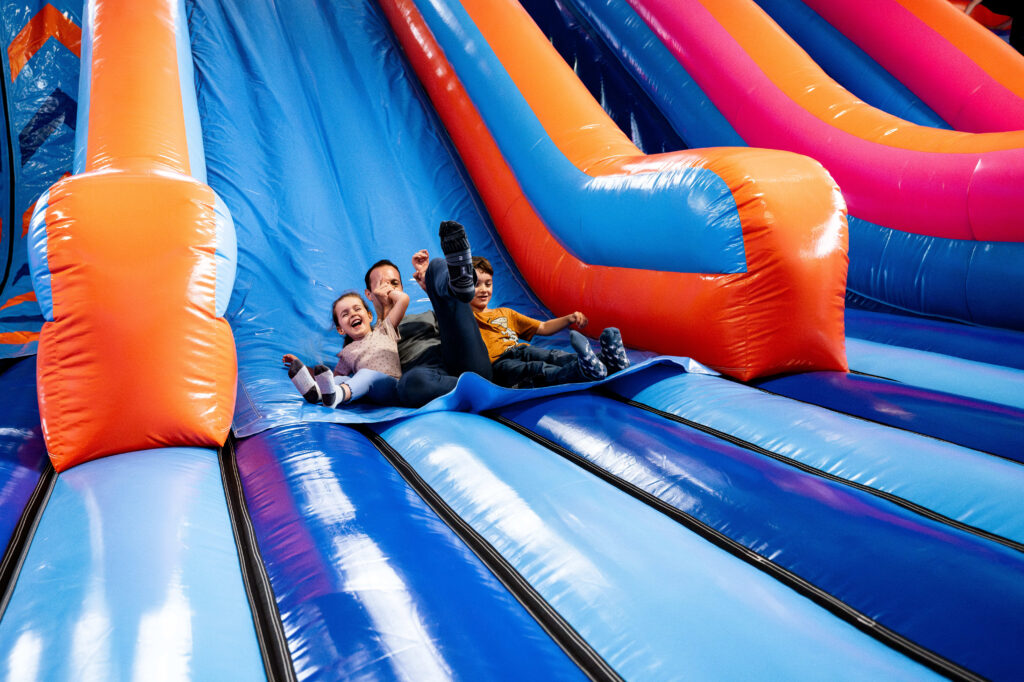Tagi Bounce Circus 3