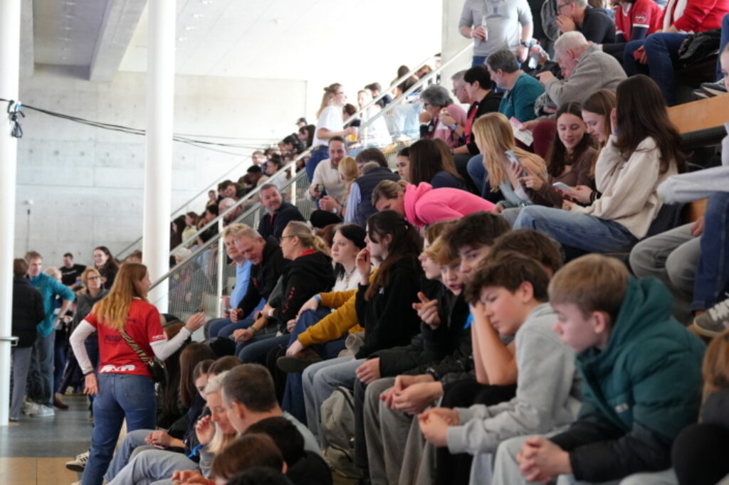 DSC01023 705x471