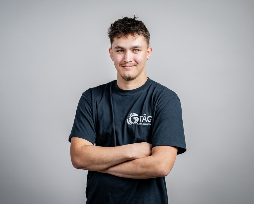 Jonas Web